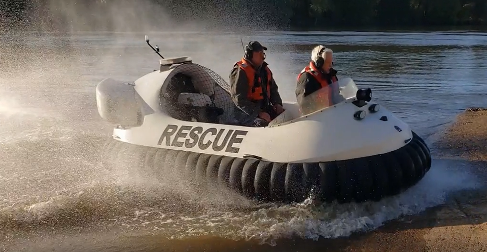 Image Hovercraft Drug enforcement Mexico Seguridad de Guanajuato Lake Yuriria